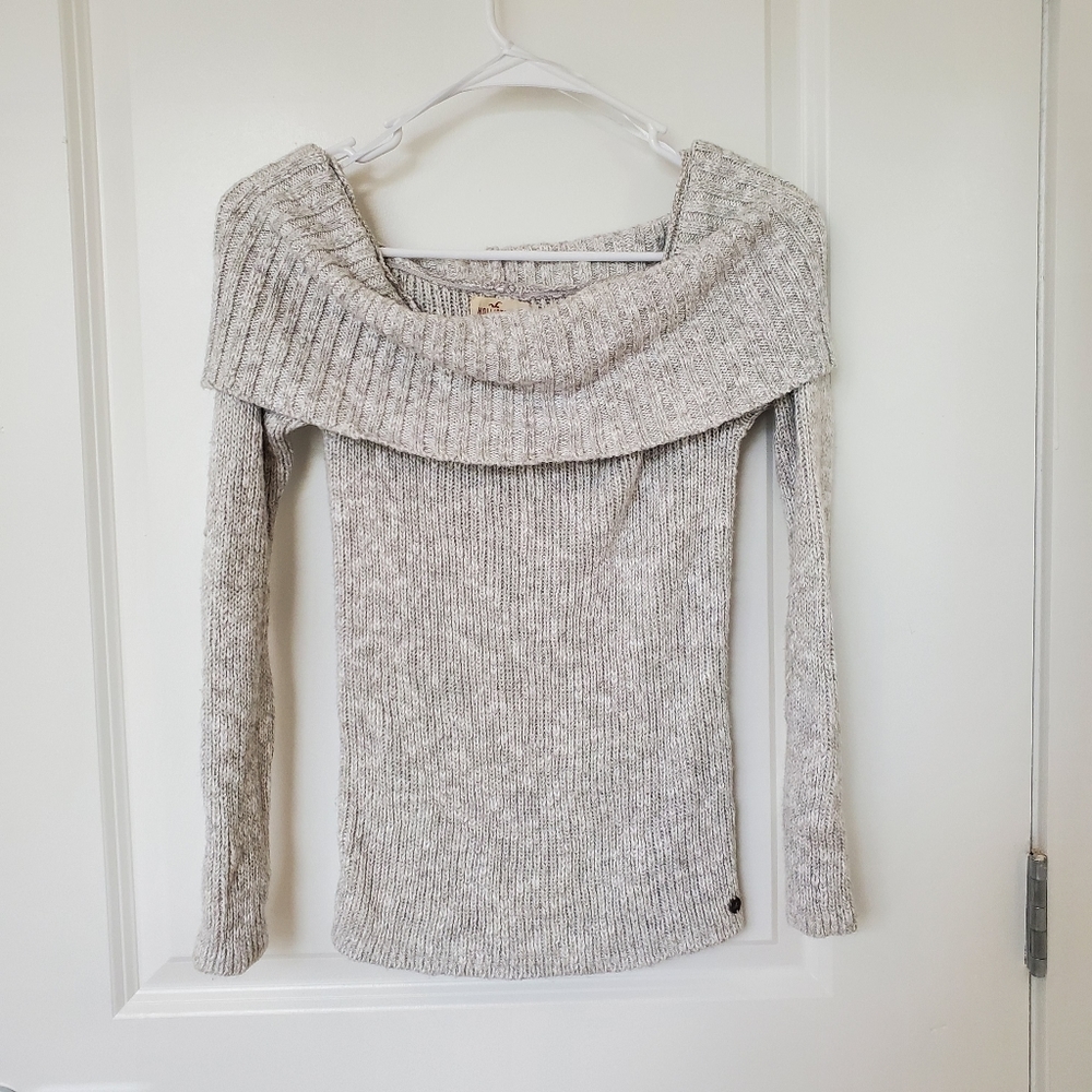 Hollister Gray Knit Off the Shoulder Sweater